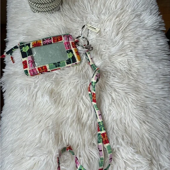 Vera Bradley Outlet Zip ID Lanyard 💚 - Picture 5 of 8